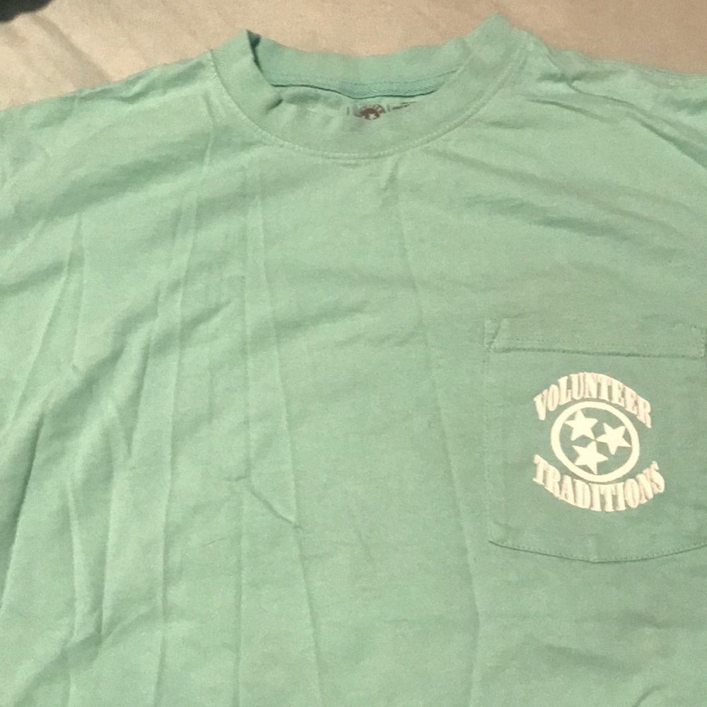 Volunteer Traditions Tee